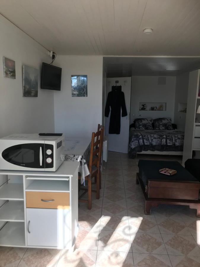 Charmant Studio Meuble Montignac-Charente Экстерьер фото
